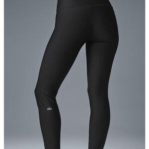 ALO Yoga Airlift Blk XS full length BNWT